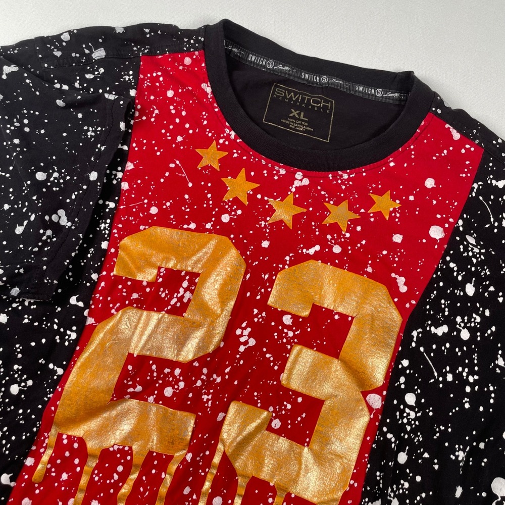 SWITCH Remarkable Mens XL Graphic T-Shirt Short Sleeve Red Black Gold 23 Star‎